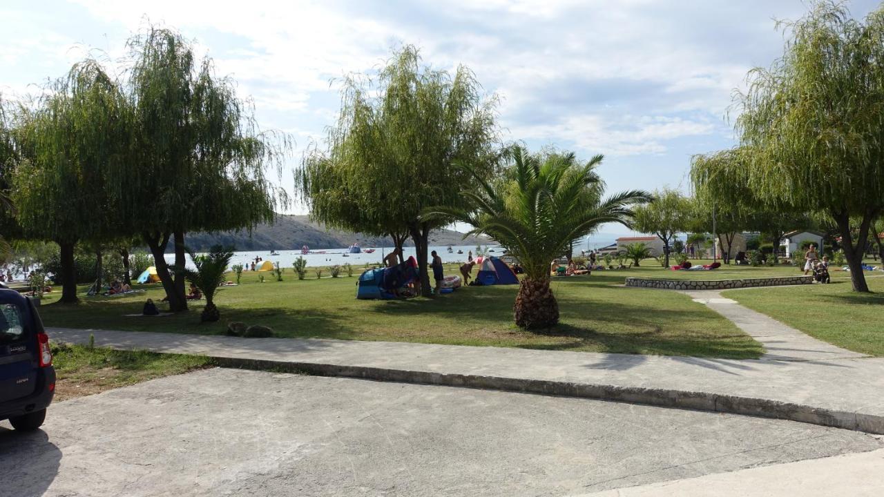 Villa Gehl Lopar Buitenkant foto